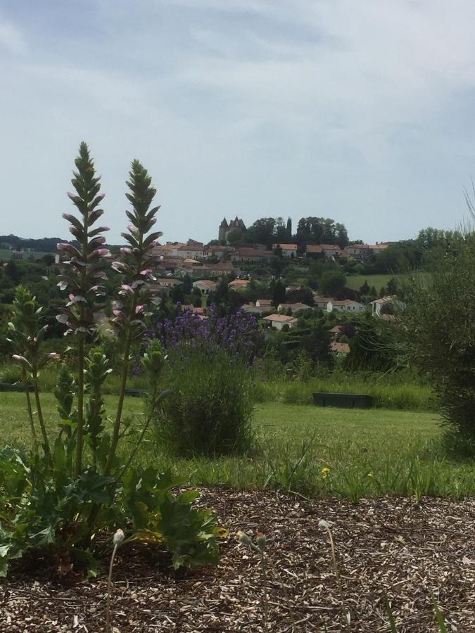 Montismaurelli Bed & Breakfast Montmoreau Екстериор снимка