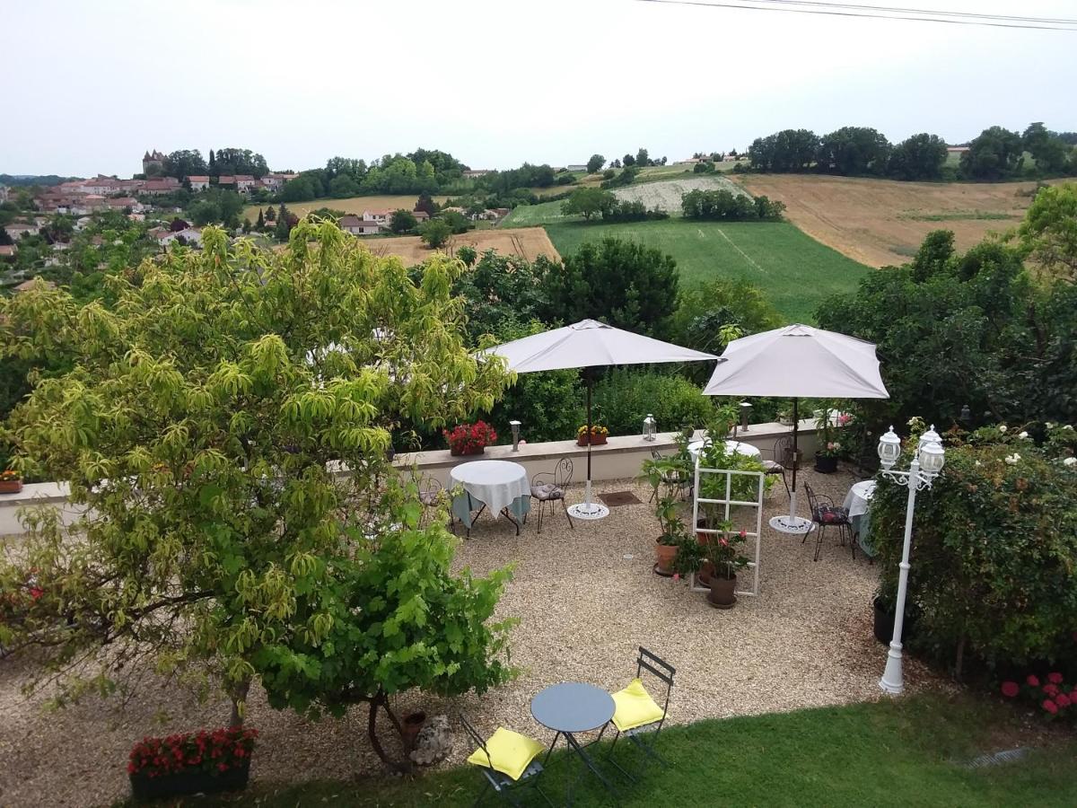 Montismaurelli Bed & Breakfast Montmoreau Екстериор снимка