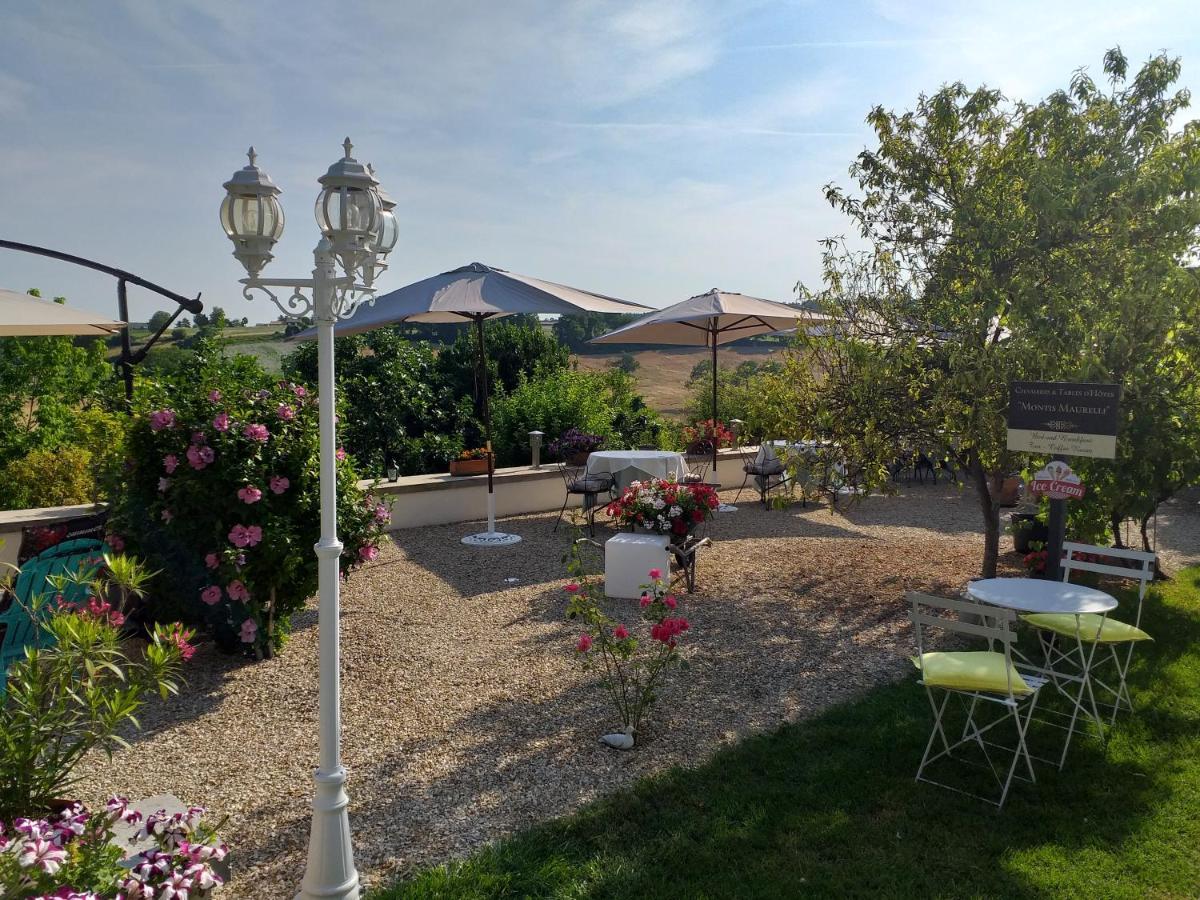 Montismaurelli Bed & Breakfast Montmoreau Екстериор снимка